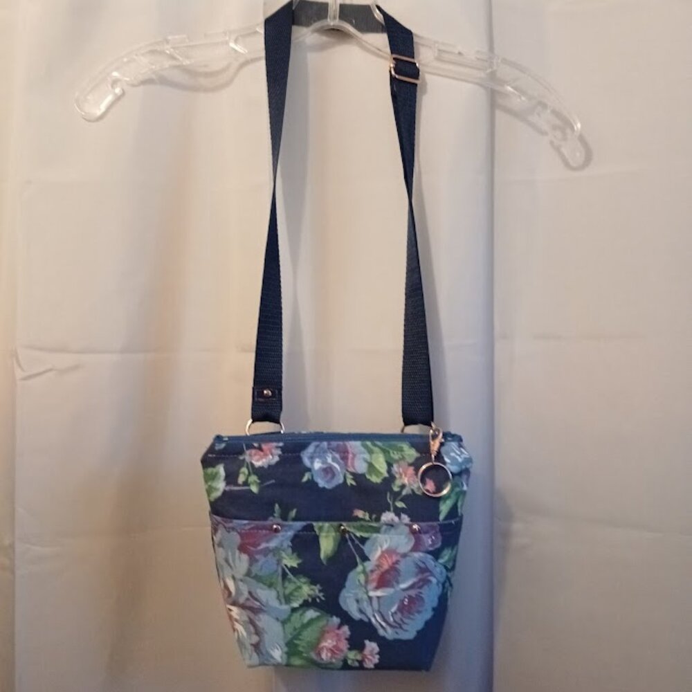 New Travel Sling Crossbody Bag Purse blue floral Roses Rose gold hardware Retro